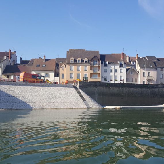 CAN Génie civil & battage Réfection du perré et du quai de la Monnaie (chalon sur Saône)