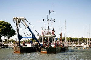 VCMF - Dragage et gestion des sédiments - Port Camargue 2014