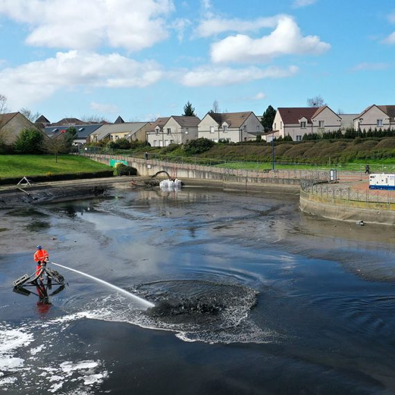 EXTRACT – Curage du bassin de la Louvière à Courdimanche par délitage pompage – Communauté d’Agglomération de Cergy Ponto