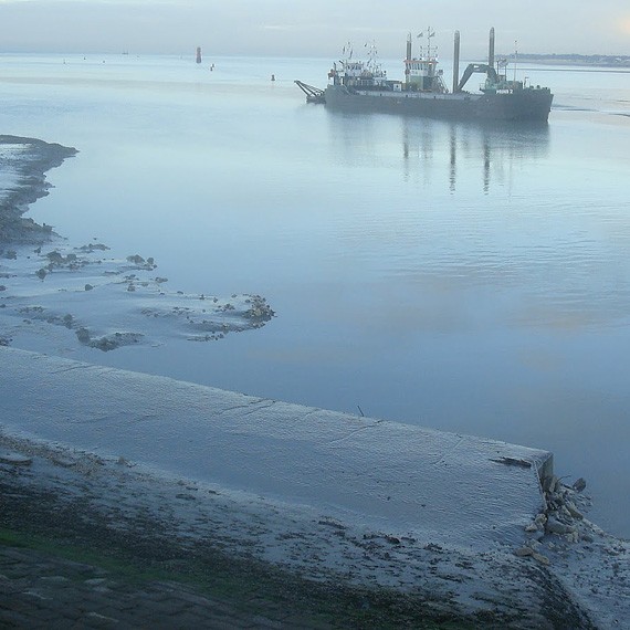 Eco Systèmes de Dragage - Dragage pour l'extension du port des Minimes à La Rochelle - 2011/2012