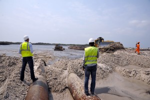 SODRANORD - Dragage et remblaiement pour construction d'une usine d'engrais, Port Gentil - 2013