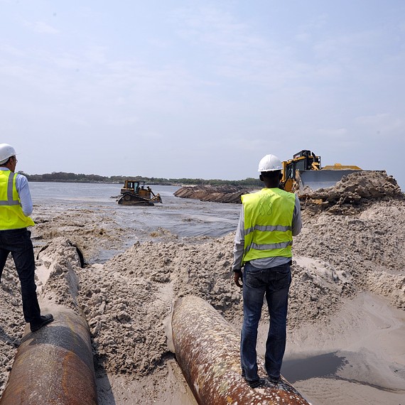 SODRANORD - Dragage et remblaiement pour construction d'une usine d'engrais, Port Gentil - 2013